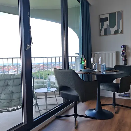 Neu I Design I 1-zimmer-apartment I Hotelturm I Etage 21 I Boxspring I Ausblick Augsburg