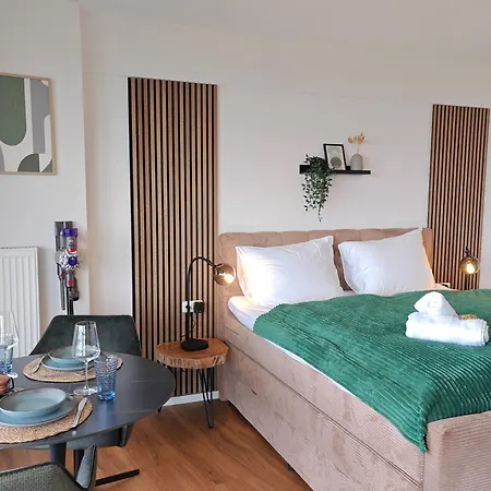 Design-Apartment I Hotelturm Augsburg I Etage 21 I Boxspring I Ausblick Augsburgo